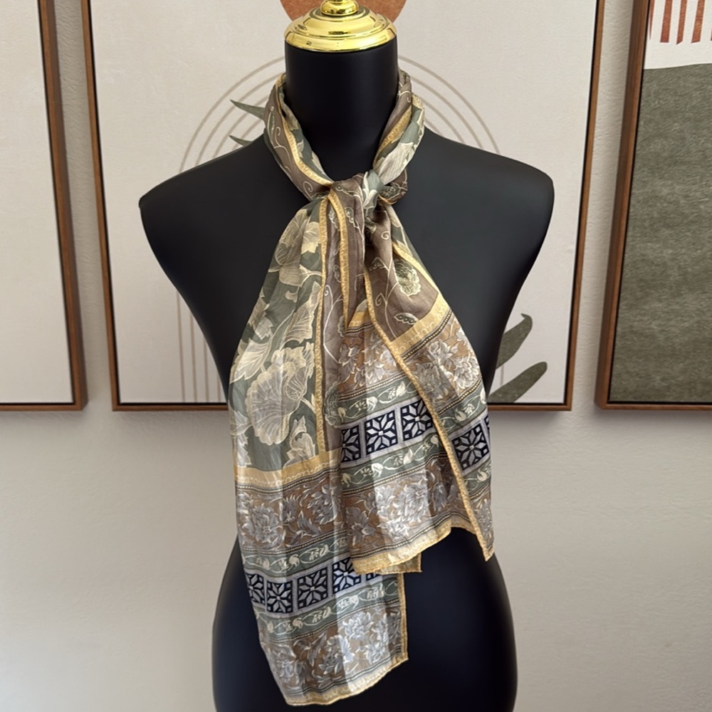 3/$10 Casual Corner Green and Cream Floral Scarf